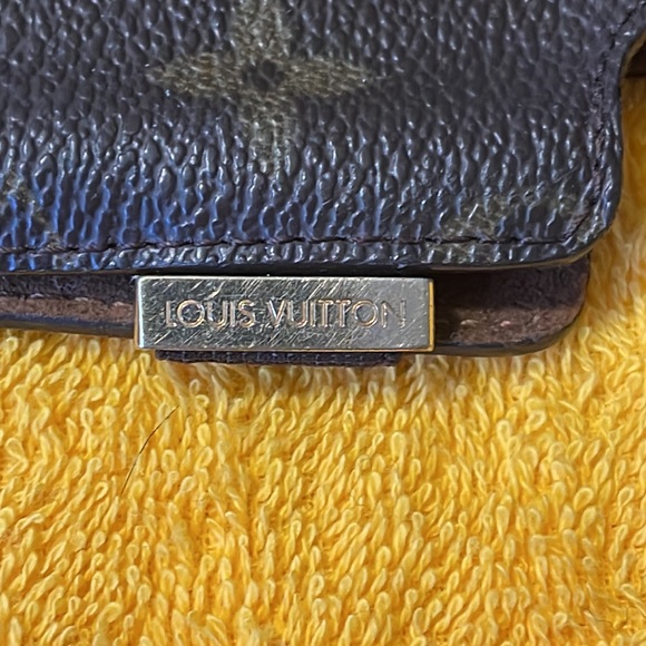 ‼️SALE‼️Authentic Louis Vuitton monogram canvas Etui case - Picture 4 of 10